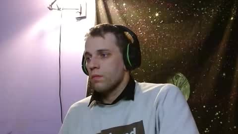 Snapshot of cguffey2284 chatting on 12, 1, 2025 cguffey2284 online show from 12, 1, 2025