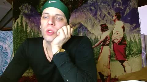 Snapshot of cguffey2284 chatting on 16, 1, 2025 cguffey2284 online show from 16, 1, 2025