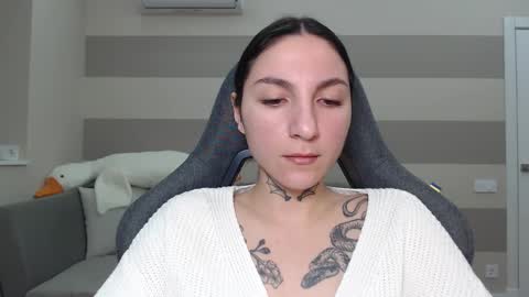 Kate online show from 27, 2, 2025