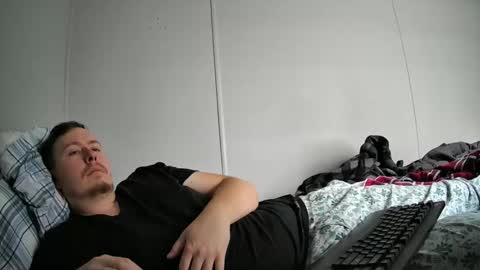 Snapshot of chad_the_canadian chatting on 17, 11, 2025 Chad The Canadian online show from 17, 11, 2025