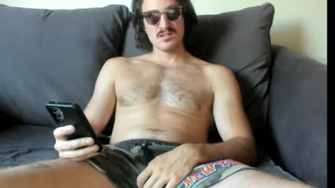 Snapshot of chadpowerz chatting on 13, 5, 2026 Lydong online show from 13, 5, 2026