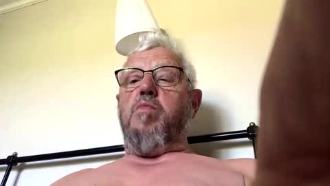 Snapshot of challe53 chatting on 27, 5, 2026 challe online show from 27, 5, 2026