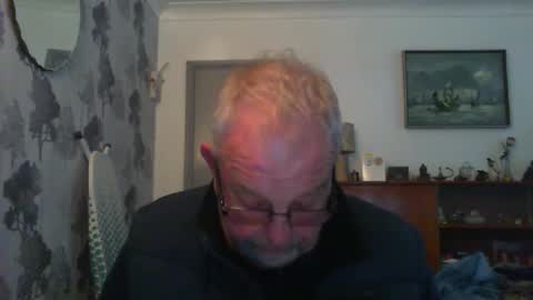 Snapshot of champers37 chatting on 4, 12, 2024 Champers online show from 4, 12, 2024