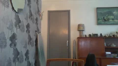 Snapshot of champers37 chatting on 10, 1, 2025 Champers online show from 10, 1, 2025