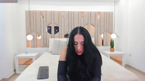 Snapshot of chanel_watson chatting on 12, 5, 2026 CHANEL online show from 12, 5, 2026