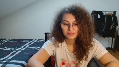 Stephanieblisss online show from 19, 1, 2025