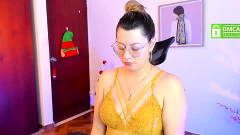 Snapshot of chanell_taylor_ chatting on 28, 12, 2024 chanell online show from 28, 12, 2024