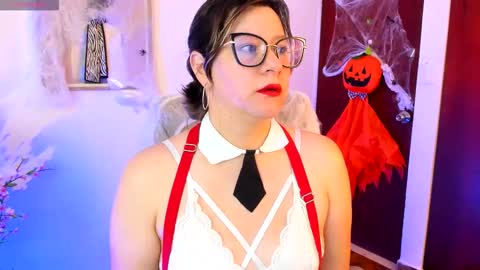 Snapshot of chanell_taylor_ chatting on 26, 10, 2025 chanell online show from 26, 10, 2025