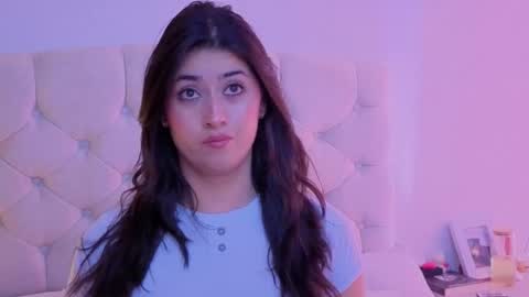 Snapshot of chanellgv chatting on 20, 11, 2025 Chanell online show from 20, 11, 2025