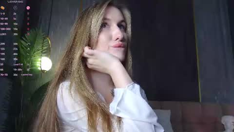 Snapshot of chanelmay chatting on 22, 7, 2026 Chanel online show from 22, 7, 2026