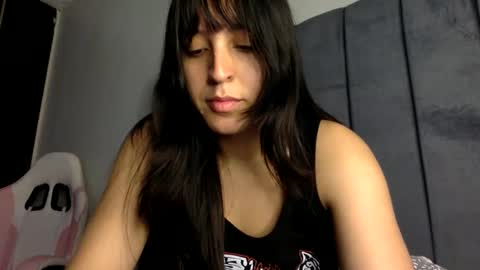 Snapshot of chanelsexyy chatting on 27, 5, 2026 Viviana 3 online show from 27, 5, 2026