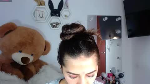 Snapshot of channelrose_1 chatting on 16, 12, 2024 Isabella online show from 16, 12, 2024