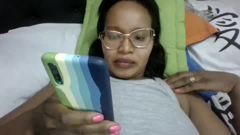 Snapshot of chantal99 chatting on 31, 1, 2025 chantal99 online show from 31, 1, 2025