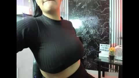 Snapshot of chantal_sex2 chatting on 30, 11, 2025 Chantal baby online show from 30, 11, 2025