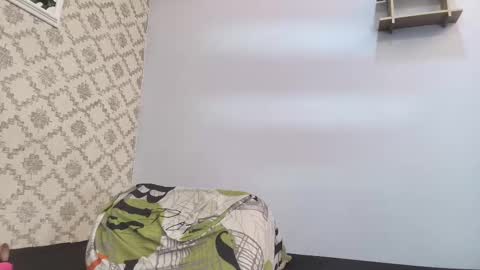 Snapshot of chantal_taylor_ chatting on 24, 2, 2025 Raquel online show from 24, 2, 2025