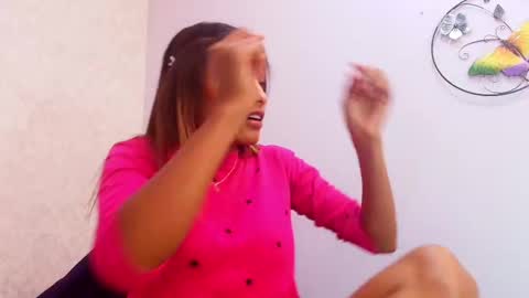 Snapshot of chantal_taylor_ chatting on 27, 9, 2025 Raquel online show from 27, 9, 2025