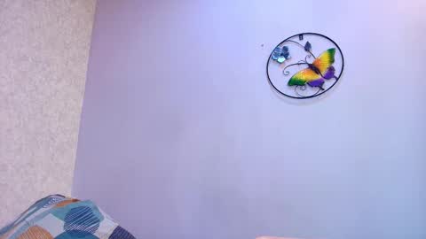 Snapshot of chantal_taylor_ chatting on 5, 11, 2025 Raquel online show from 5, 11, 2025