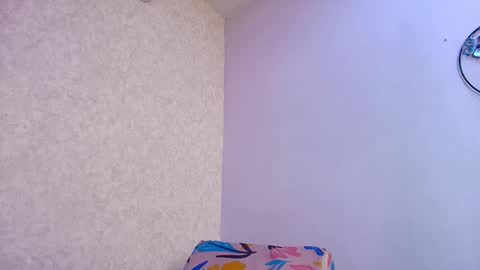 Snapshot of chantal_taylor_ chatting on 15, 11, 2025 Raquel online show from 15, 11, 2025