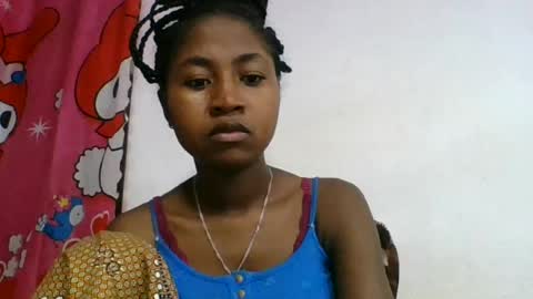 Snapshot of chantale483461 chatting on 13, 7, 2026 chantale483461 online show from 13, 7, 2026
