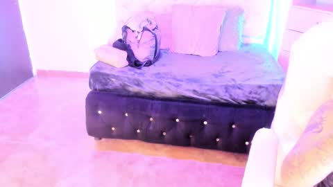 Snapshot of chantall_valkoba chatting on 20, 11, 2025 Chantall online show from 20, 11, 2025