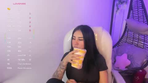 Snapshot of chantall_valkoba chatting on 26, 11, 2025 Chantall online show from 26, 11, 2025