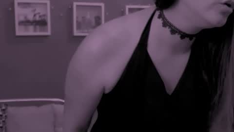 The Queen online show from 15, 12, 2025