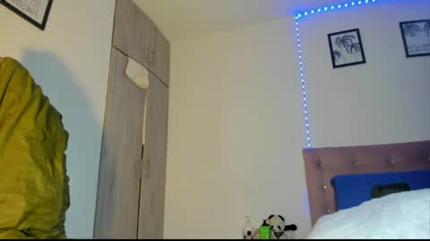 Snapshot of chantellebony chatting on 25, 4, 2026 chantellebony online show from 25, 4, 2026