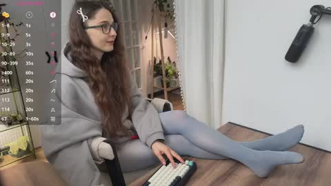 Snapshot of chantwow chatting on 19, 5, 2026 Liz online show from 19, 5, 2026