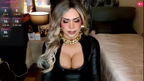 Snapshot of charismatic_apple chatting on 27, 3, 2026 charismatic_apple online show from 27, 3, 2026