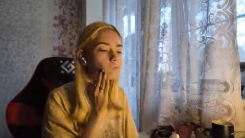 Nancy online show from 3, 11, 2025