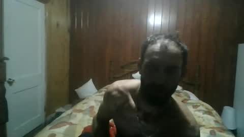 Snapshot of charlesb13 chatting on 5, 5, 2026 charlesb13 online show from 5, 5, 2026