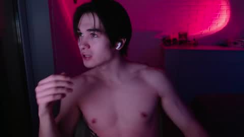 charleshanson69 online show from 9, 4, 2026