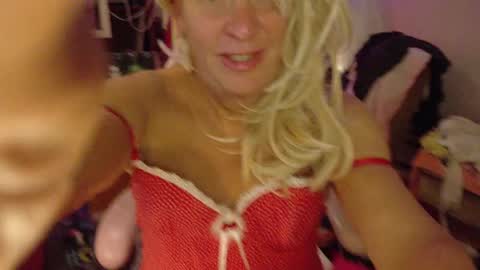 Charli online show from 1, 11, 2025