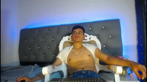 Charlie online show from 5, 11, 2025