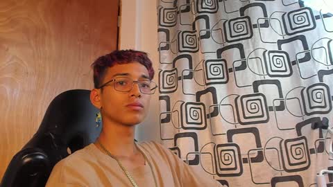 Snapshot of charlieerusso chatting on 29, 12, 2024 Charles Russo online show from 29, 12, 2024