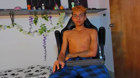 Snapshot of charlieerusso chatting on 8, 2, 2025 Charles Russo online show from 8, 2, 2025