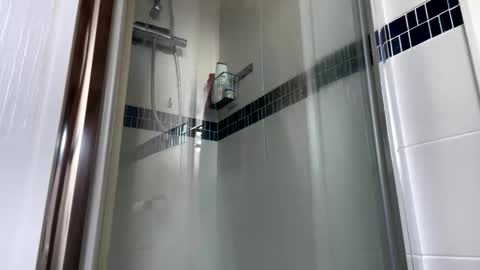 Snapshot of charlieg123 chatting on 16, 9, 2025 Gary online show from 16, 9, 2025