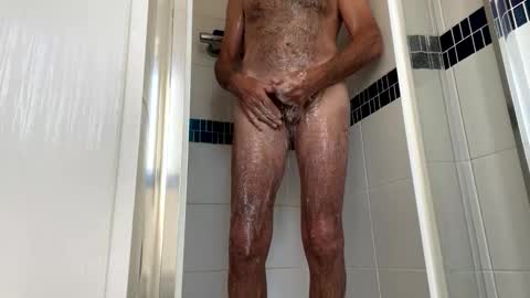 Snapshot of charlieg123 chatting on 29, 4, 2026 Gary online show from 29, 4, 2026