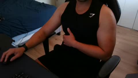 charliekkw online show from 23, 2, 2025