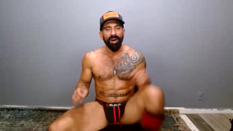 Snapshot of charlieprospect chatting on 14, 12, 2025 Charlie Prospect online show from 14, 12, 2025