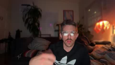 Charlie Ru online show from 29, 5, 2026