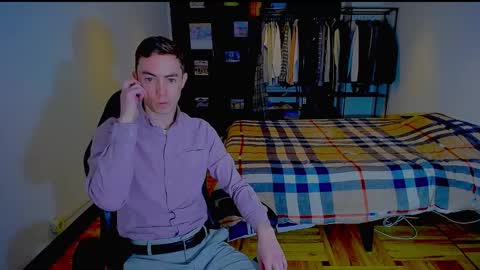 carlos reyes online show from 1, 2, 2025