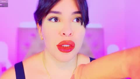 Charloott Evans online show from 16, 12, 2025