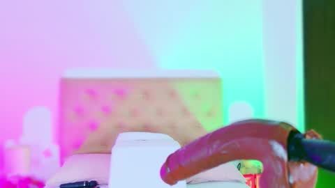 Charloott Evans online show from 13, 3, 2026