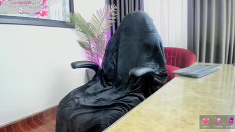 Charlote online show from 30, 1, 2025