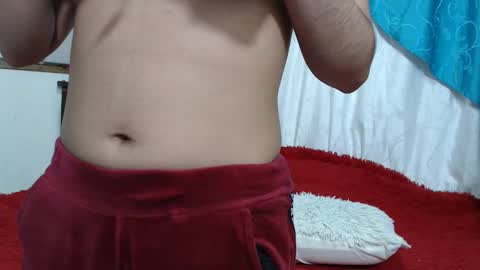 Snapshot of charlotte2852 chatting on 25, 4, 2026 karinaa independent model online show from 25, 4, 2026