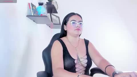 Snapshot of charlotte_256 chatting on 30, 9, 2025 Charlotte online show from 30, 9, 2025