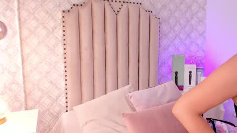 Snapshot of charlotte__08 chatting on 4, 2, 2025 Charlotte online show from 4, 2, 2025