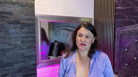 Snapshot of charlotte__g chatting on 4, 3, 2026 charlotte online show from 4, 3, 2026