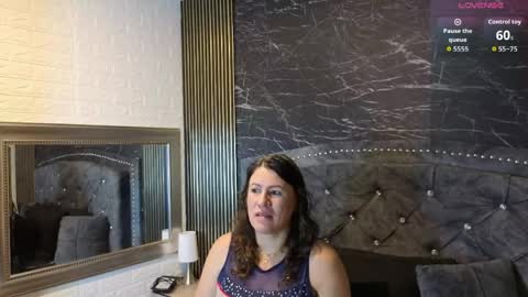 Snapshot of charlotte__g chatting on 9, 4, 2026 charlotte online show from 9, 4, 2026